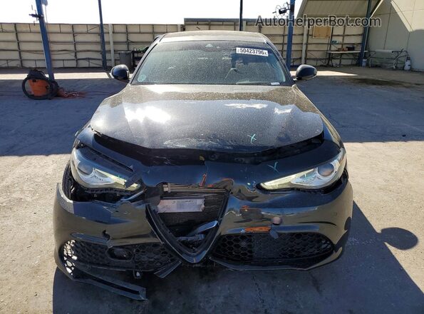 ZARFAMBN3K7606612 2019 ALFA ROMEO GIULIA Черный Вид спереди
