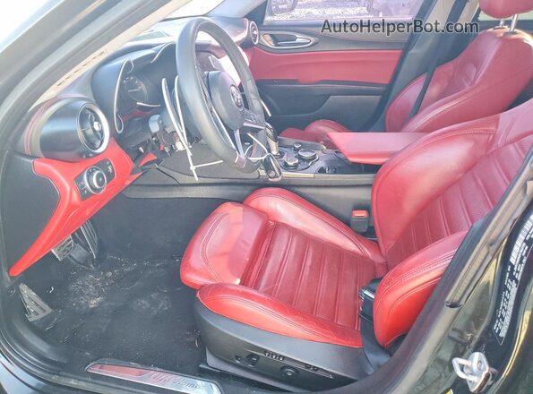 ZARFAMBN6K7622755 2019 ALFA ROMEO GIULIA Black წინა სალონის ხედი