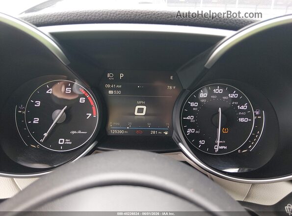 ZARFAMBN7K7601056 2019 ALFA ROMEO GIULIA Черный Вид задних сидений