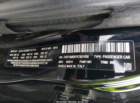 ZARFAMBN7K7601056 2019 ALFA ROMEO GIULIA Черный Вид подкапотного пространства