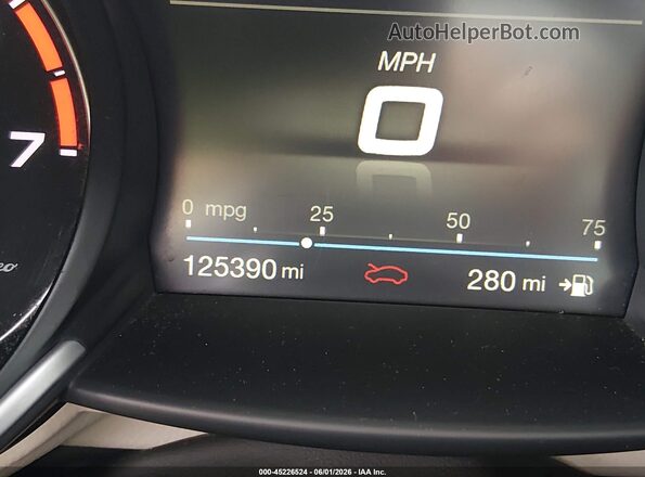 ZARFAMBN7K7601056 2019 ALFA ROMEO GIULIA Черный 