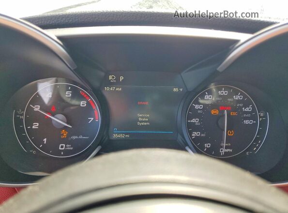 ZARFAMBN9M7649936 2021 ALFA ROMEO GIULIA White Instrument cluster view