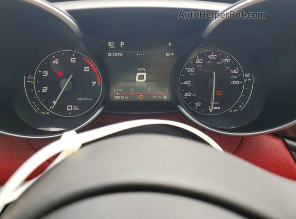 ZARFAMBNXK7600497 2019 ALFA ROMEO GIULIA White Вид щитка приладів