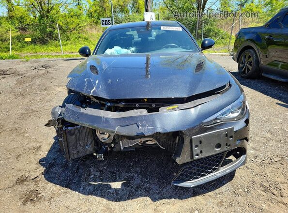 ZARFAMEVXP7676787 2023 ALFA ROMEO GIULIA Black Դիմացի տեսք