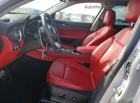 ZASPAJAN0L7C90819 2020 ALFA ROMEO STELVIO Silver Vista interior delantera