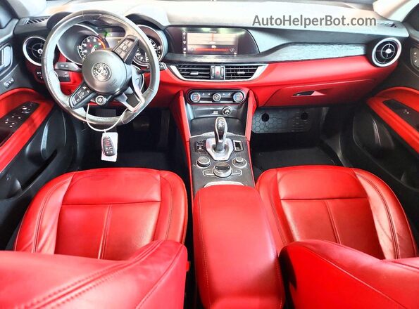 ZASPAJAN1L7C98671 2020 ALFA ROMEO STELVIO Синий Вид панели приборов