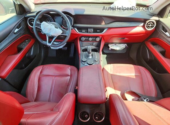 ZASPAJAN8K7C69358 2019 ALFA ROMEO STELVIO Красный 