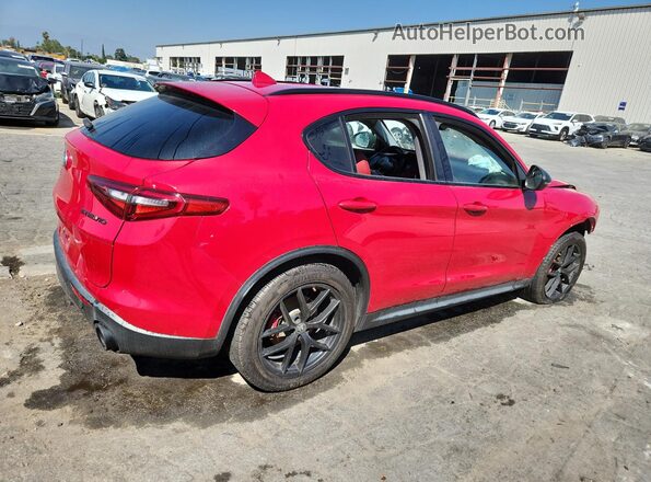 ZASPAJAN8K7C69358 2019 ALFA ROMEO STELVIO Красный 