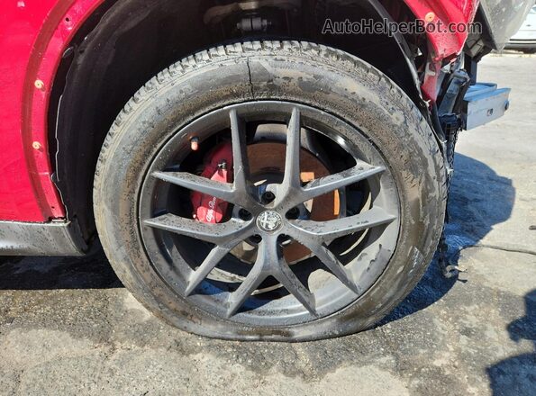 ZASPAJAN8K7C69358 2019 ALFA ROMEO STELVIO Красный 