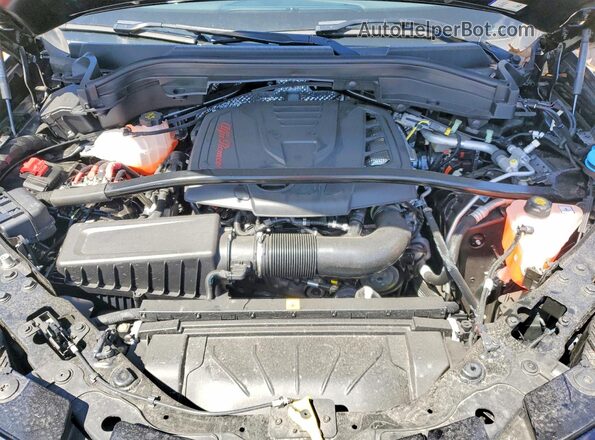 ZASPAKAN2S7D99741 2025 ALFA ROMEO STELVIO Black Widok komory silnika