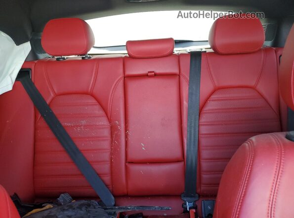ZASPAKBN0M7D05471 2021 ALFA ROMEO STELVIO Red Widok tylnych siedzeń
