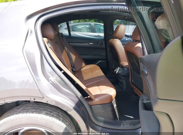 ZASPAKBN0P7D54187 2023 ALFA ROMEO STELVIO Gray Vista de la etiqueta del VIN