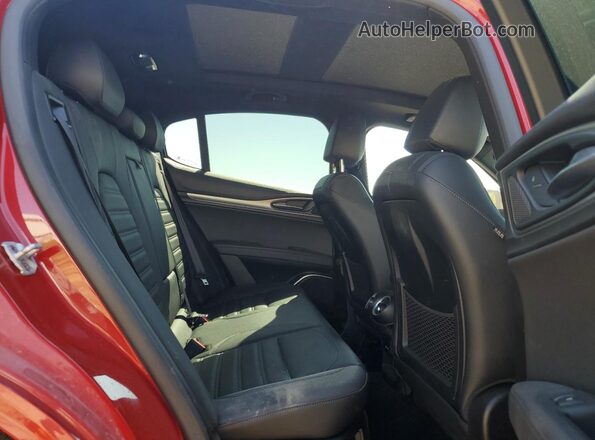 ZASPAKBN1L7C76934 2020 ALFA ROMEO STELVIO Red Vista interior trasera