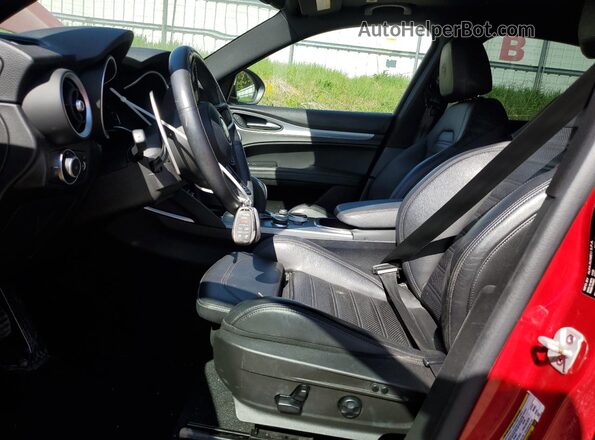 ZASPAKBN1L7C76934 2020 ALFA ROMEO STELVIO Red Vista interior delantera