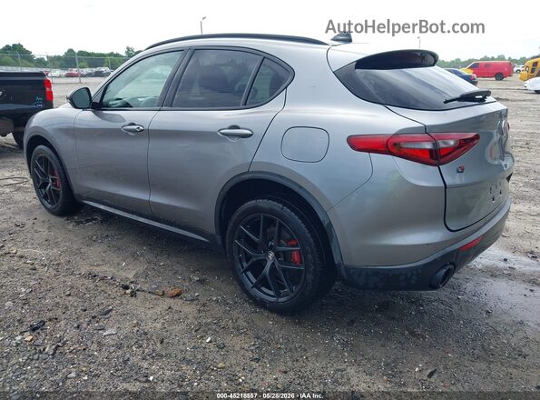 ZASPAKBN2K7C43469 2019 ALFA ROMEO STELVIO Gray 