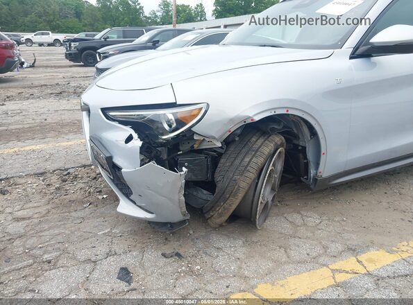 ZASPAKBN2P7D55549 2023 ALFA ROMEO STELVIO Silver Front view