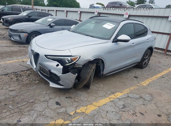 ZASPAKBN2P7D55549 2023 ALFA ROMEO STELVIO Silver Front left