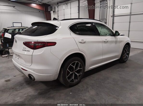 ZASPAKBN3M7D01267 2021 ALFA ROMEO STELVIO White Tył prawy
