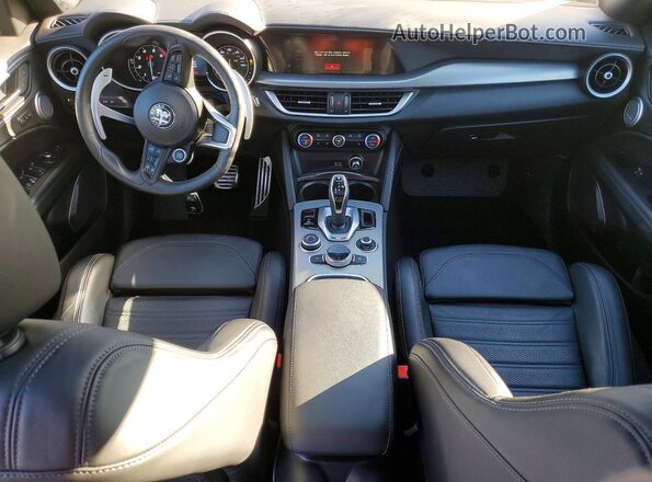 ZASPAKBN9N7D42388 2022 ALFA ROMEO STELVIO Black 
