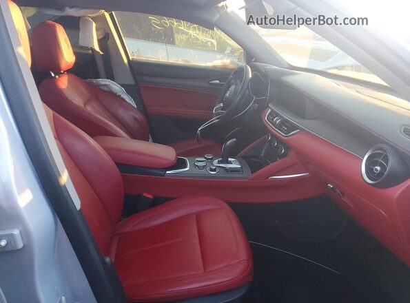 ZASPAKBNXM7D14971 2021 ALFA ROMEO STELVIO Серебряный 