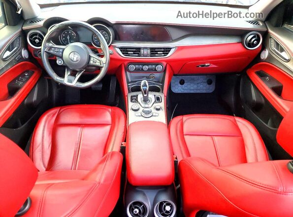 ZASPAKBNXM7D14971 2021 ALFA ROMEO STELVIO Серебряный 
