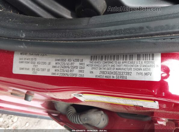 ZFBCFADH3GZ037392 2016 FIAT 500L Red Widok komory silnika