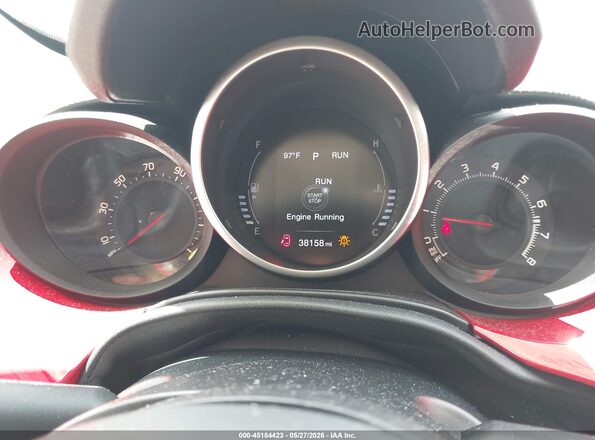 ZFBCFXAB6JP660642 2018 FIAT 500X Красный Вид задних сидений