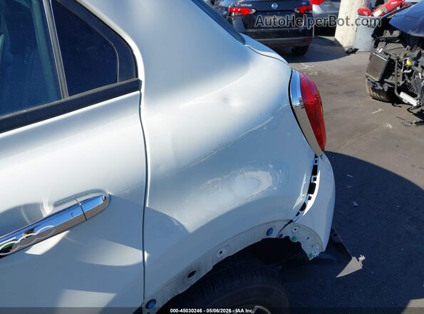 ZFBCFXAB9HP597904 2017 FIAT 500X White Vista interior trasera