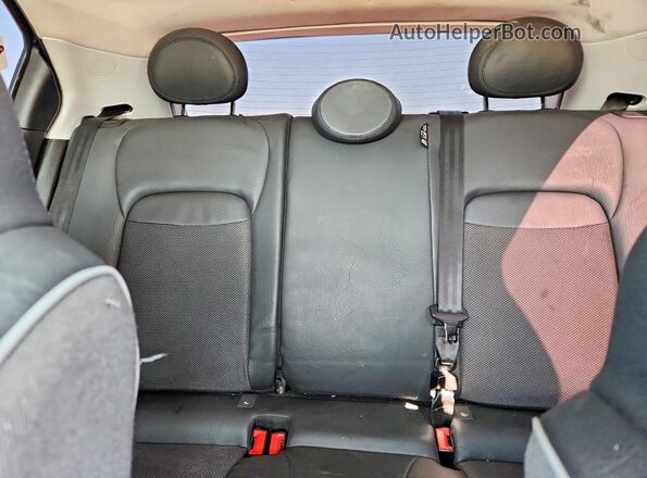 ZFBCFXCB0HP546062 2017 FIAT 500X Black Widok tylnych siedzeń