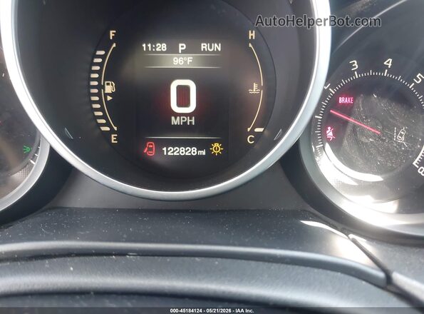 ZFBCFXET4GP387339 2016 FIAT 500X Red უკანა სავარძლების ხედი