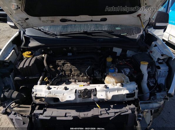 ZFBERFAT3G6C68948 2016 RAM PROMASTER CITY White Vista trasera