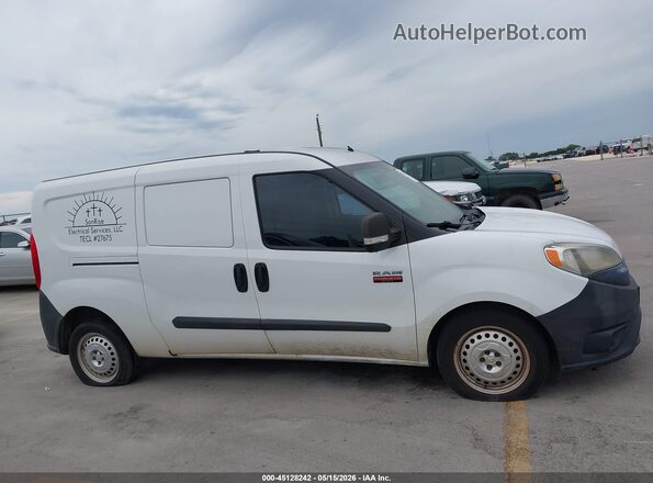 ZFBERFAT8G6C48775 2016 RAM PROMASTER CITY White Widok wnętrza z tyłu