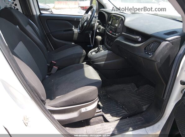 ZFBERFBB5H6F44506 2017 RAM PROMASTER CITY White Front interior view