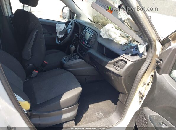 ZFBHRFAB9M6V29366 2021 RAM PROMASTER CITY White Widok wnętrza z przodu