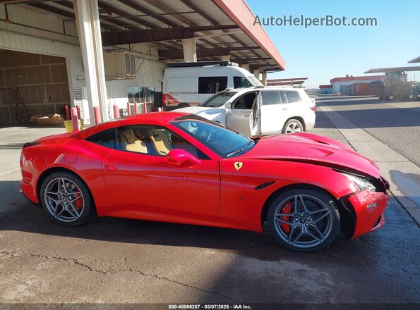 ZFF77XJAXH0226117 2017 FERRARI CALIFORNIA Red Vista interior trasera