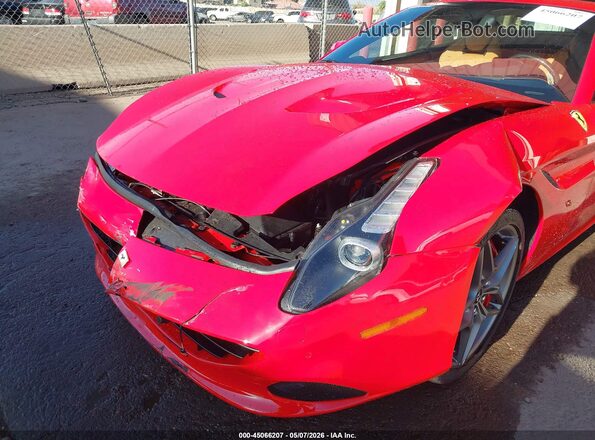ZFF77XJAXH0226117 2017 FERRARI CALIFORNIA Red Vista frontal