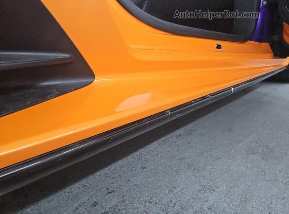 ZHWUT4ZF6LLA13825 2020 LAMBORGHINI HURACAN Orange 