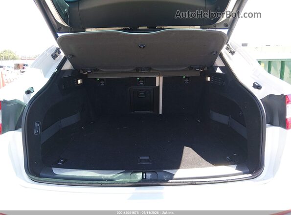 ZN661XULXKX320536 2019 MASERATI LEVANTE White 
