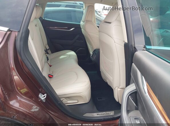 ZN661XUS0KX333979 2019 MASERATI LEVANTE Dark Brown Вид наклейки с VIN-кодом