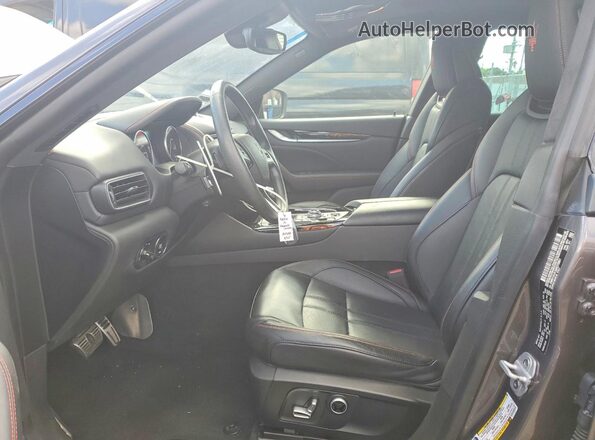 ZN661XUS1MX370851 2021 MASERATI LEVANTE Black Front interior view