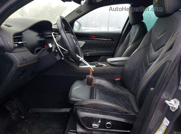 ZN682AVM1P7432305 2023 MASERATI GRECALE Charcoal Вид салону спереду