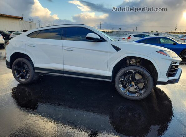 ZPBUA1ZL6MLA11454 2021 LAMBORGHINI URUS White Առջևի աջ