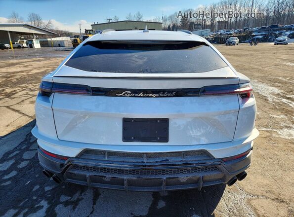 ZPBUB3ZL5RLA35194 2024 LAMBORGHINI URUS Белый Вид сзади