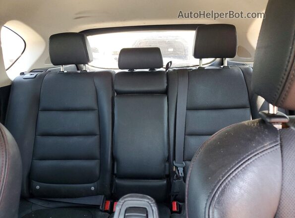 JM3KE4DY6G0670963 2016 MAZDA CX-5 Blue Rear interior view