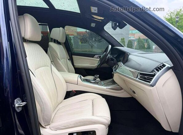 5UXCW2C04N9M02866 2022 BMW X7 Blue VIN կոդի պիտակի տեսք