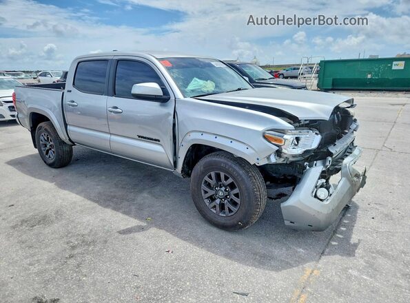 3TYCZ5AN4NT068949 2022 TOYOTA TACOMA Silver Դիմացի տեսք