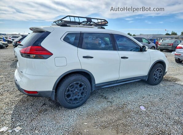 KNMAT2MVXHP547972 2017 NISSAN ROGUE White 
