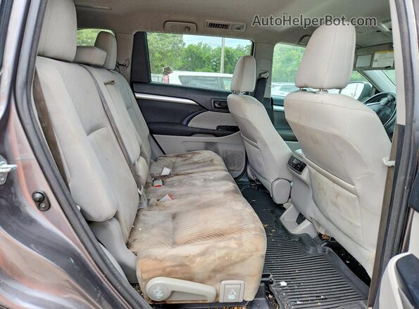 5TDZARFH3JS034471 2018 TOYOTA HIGHLANDER Gray ძრავის განყოფილების ხედი