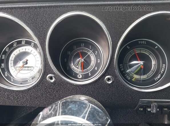 105396L106998     1970 CHEVROLET CORVAIR Желтый Вид задних сидений