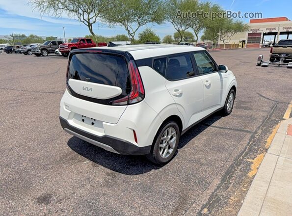 KNDJ23AU7P7877409 2023 KIA SOUL White 